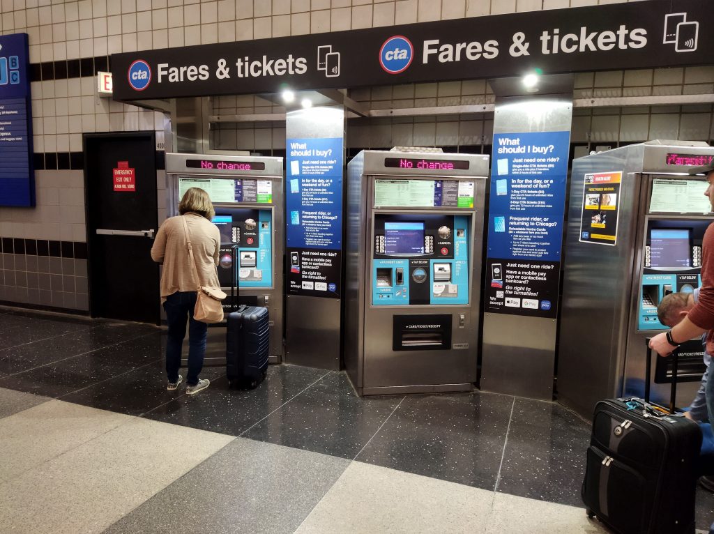 O'Hare Havaalanı CTA otomatları, Chicago, ABD