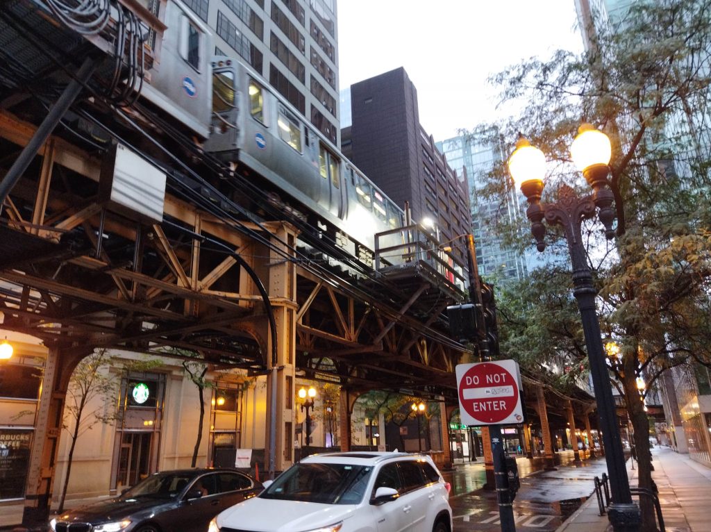 Chicago 'L' üzerinde bir metro, Chicago, ABD